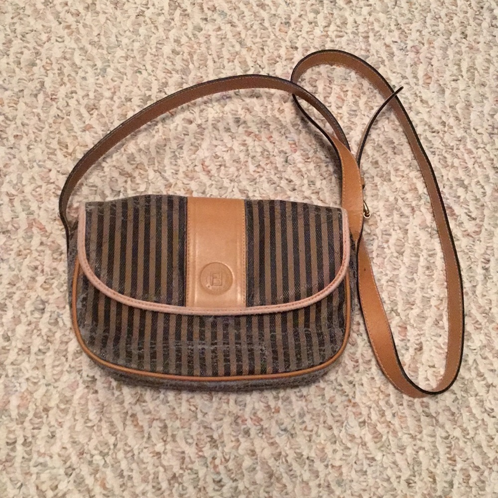 Vintage Fendi crossbody